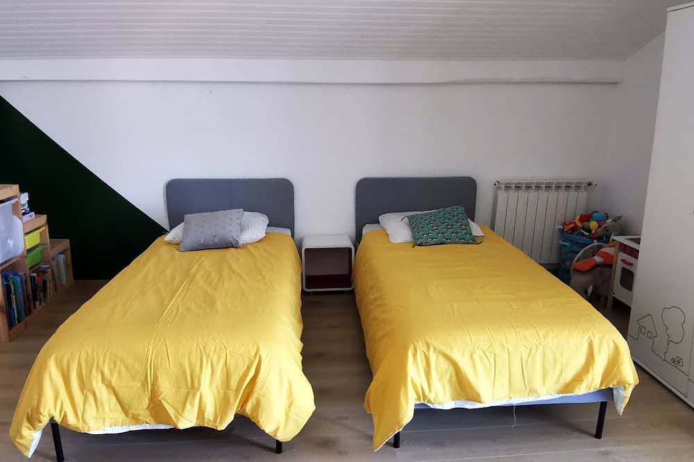 Villa familiale avec piscine dans les landes in Saint-Vincent-de-Paul, Région de Dax