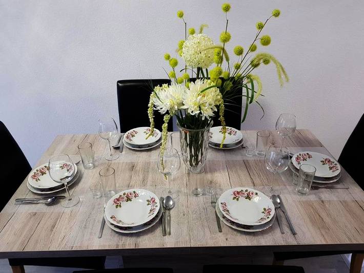 Ferienwohnung für 8 Personen, mit Terrasse und Garten sowie Ausblick in Sarstedt
