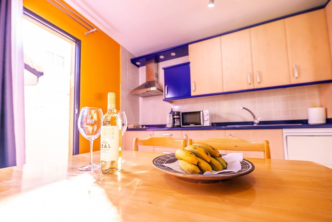 Apartamento entero, Apartamento 'Nautilus 8' con terraza privada y Wi-Fi in Puerto Naos, Los Llanos de Aridane