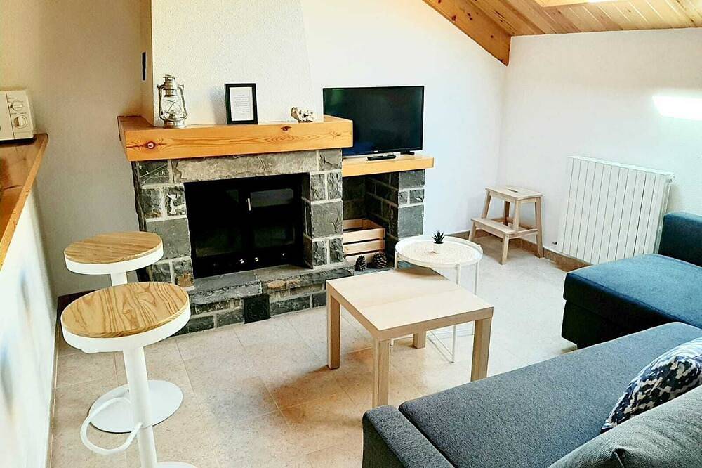 Appartement entier, Ático de Montaña en Biescas. Ideal Para Familias o Parejas in Biescas, Pyrénées Aragonaises