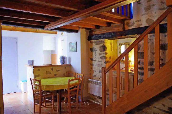Gîte pour 2 personnes, avec jardin à Solignac (homonymie) - 3