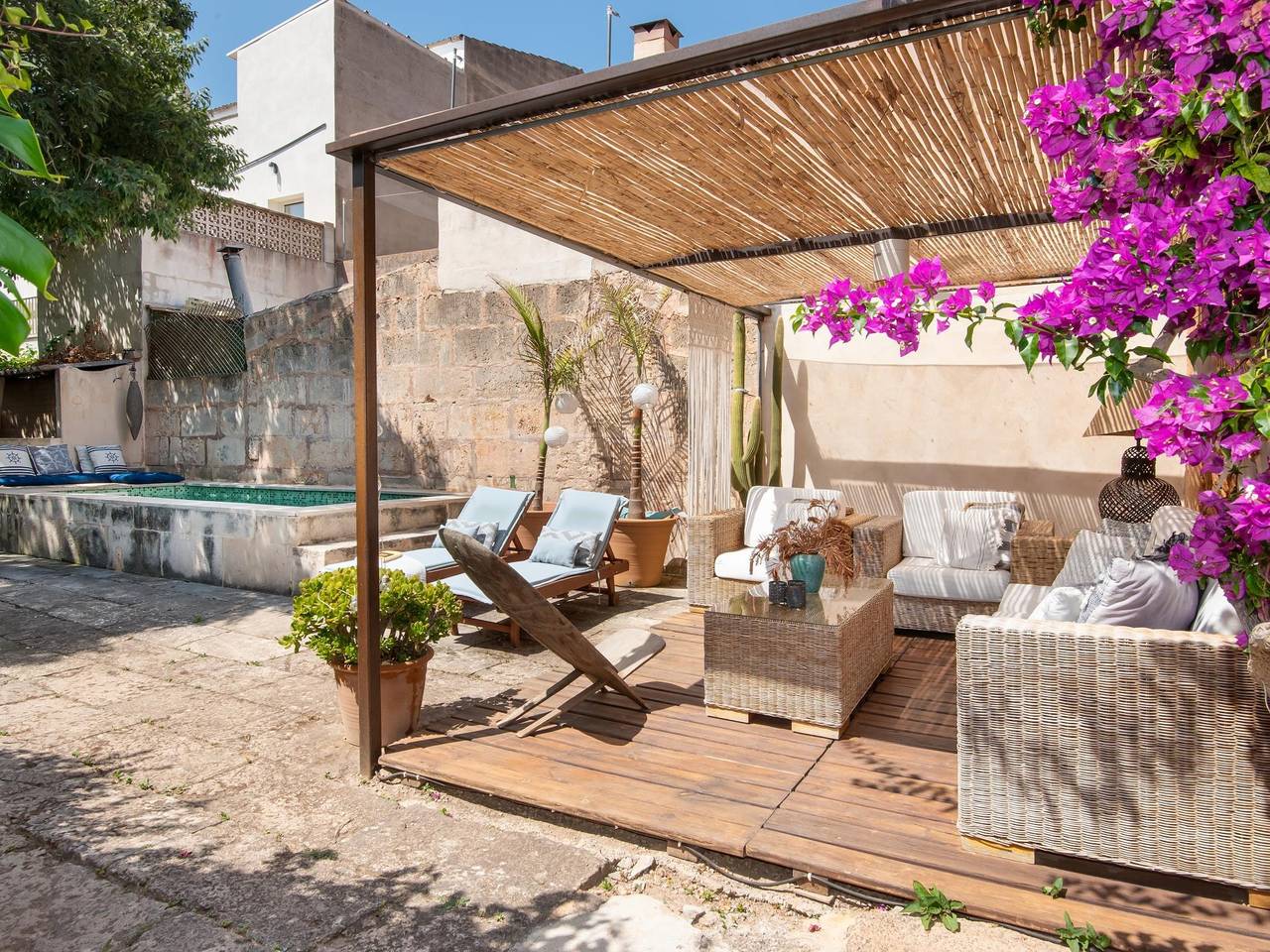 Canamon charming house with private pool. Wifi in Ses Salines, South Majorca