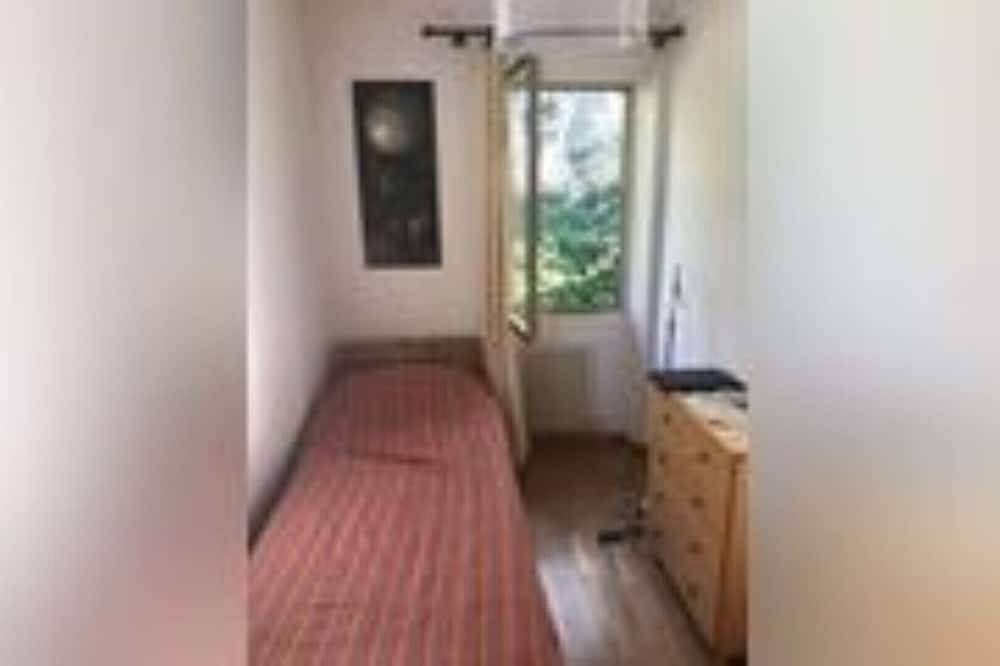 Ganze Wohnung, Idylle am Gardasee - Ferienwohnung Fasano - mit traumhaften Seeblick in Gardone Riviera, Gardasee-Berge