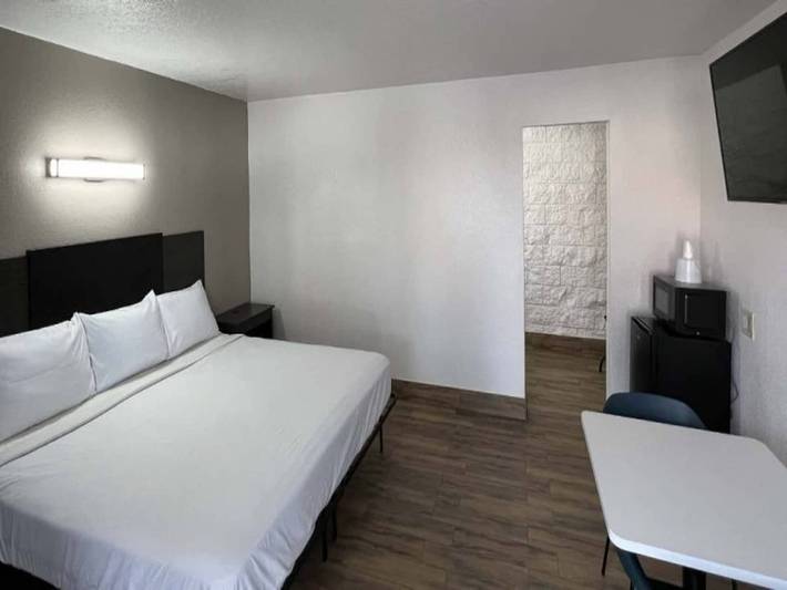 Apartamento entero, 1 cama king size | No fumadores, microondas in Orange (CA), Condado de Orange