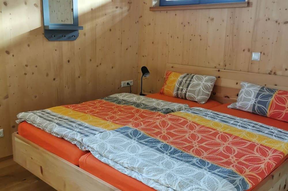 Großzügiges Bio-Holzferienhaus in Ostseenähe + zugleich idyllisch ruhig gelegen. in Damshagen, Nordwestmecklenburg (Wismar und Umgebung)