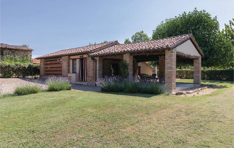 Ferienhaus für 6 Personen, mit Garten und Terrasse sowie Pool, mit Haustier - 1