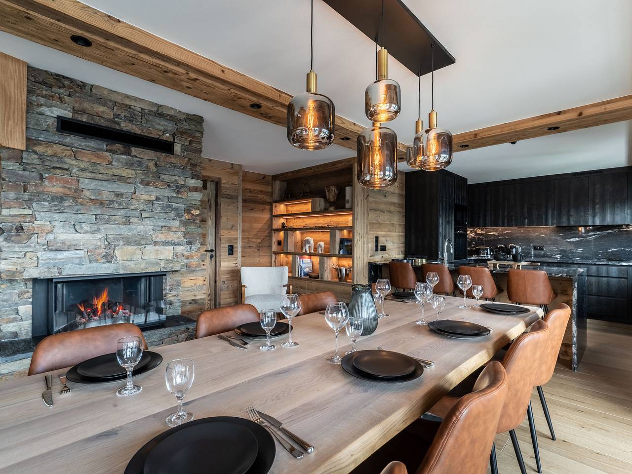 Appartement entier, Appartement de Luxe 170m², 5 chambres, Ski aux Portes, Parking, Wifi in La Plagne, Aime-la-Plagne