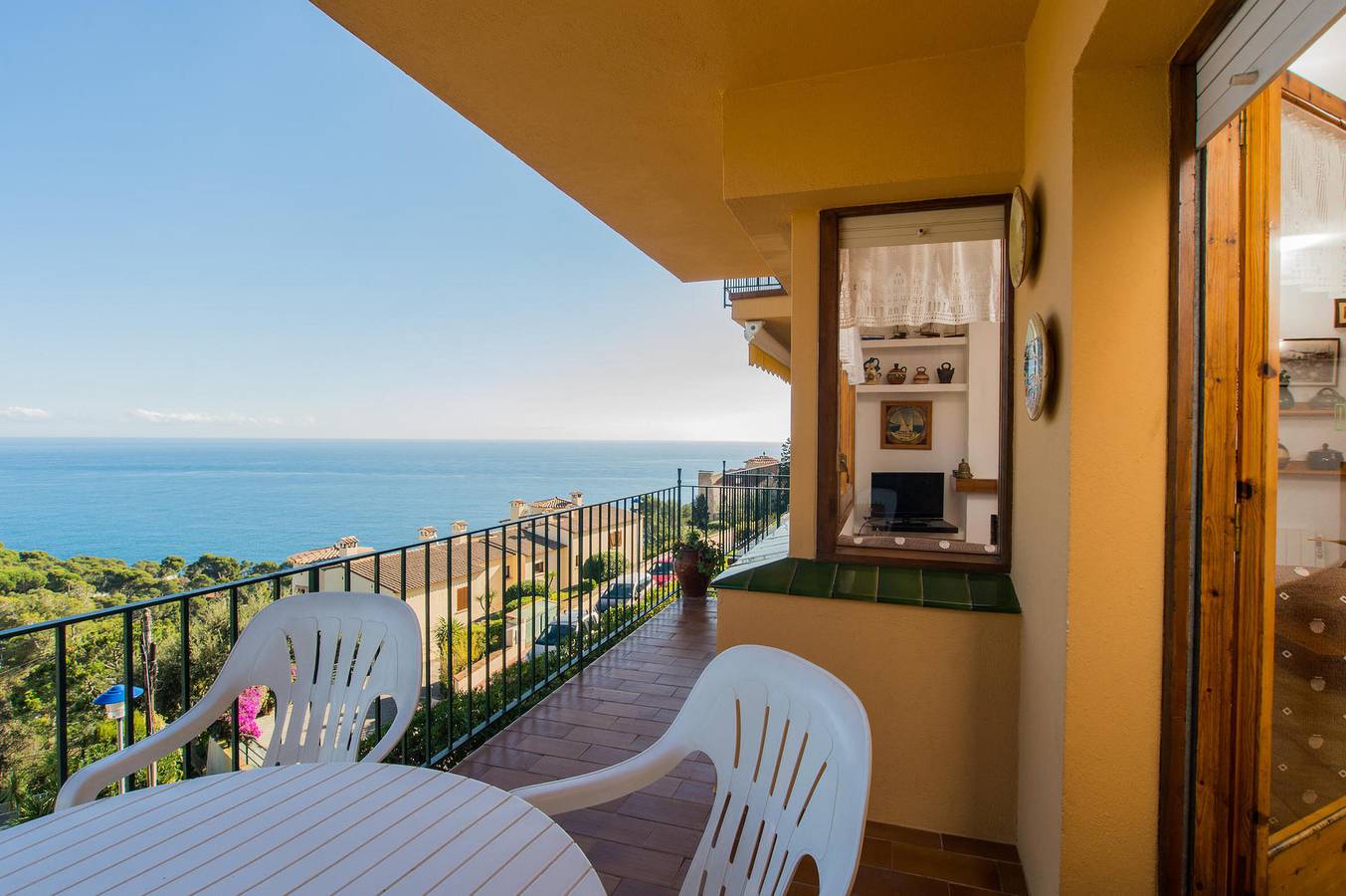 Appartement entier, J-1 Duplex avec excepcionelle vue sur mer in Calella de Palafrugell, Palafrugell