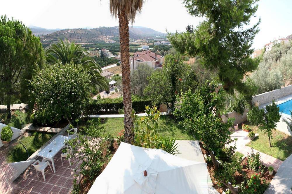 Villa Orestes in Exostis the balcony of Nafplion in Aria, Nafplio