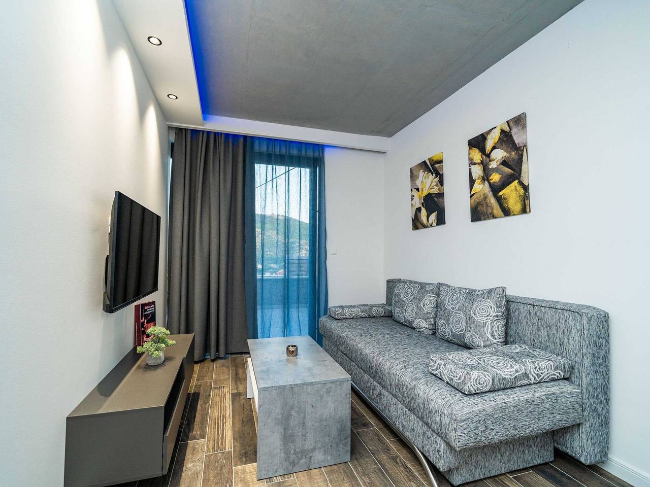 Ganze Wohnung, Apartments Villa Arcadia- Two bedroom apartment with Terrace and Sea View in Mokosica, Dubrovnik-Neretva