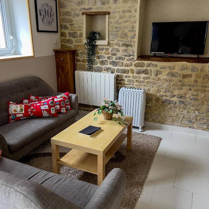 Gîte pour 4 personnes, avec terrasse à Formigny - 2