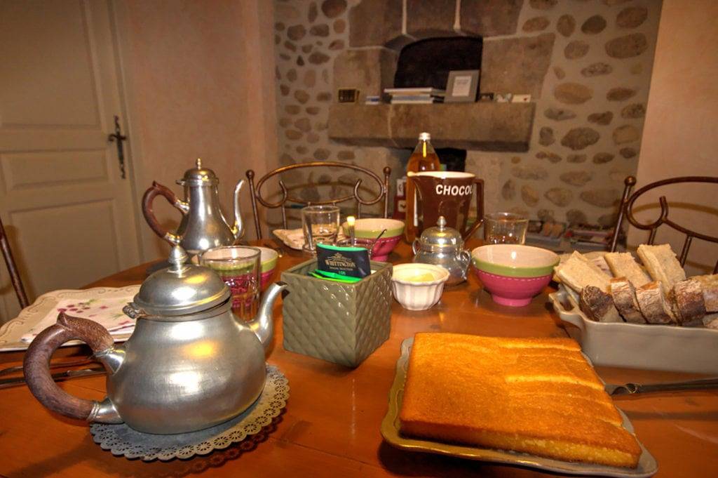 Chambres d'hôtes Ondine et Igor - Chambre Ondine in Saint-Marcellin-en-Forez, Montbrison