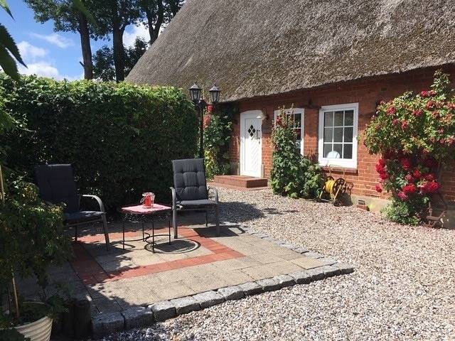 Ferienwohnung für 3 Personen, mit Terrasse und Garten in Schashagen - 3