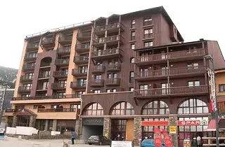 Entire apartment, Apartment type T2 4 persons in Les Angles, Parc naturel régional des Pyrénées catalanes