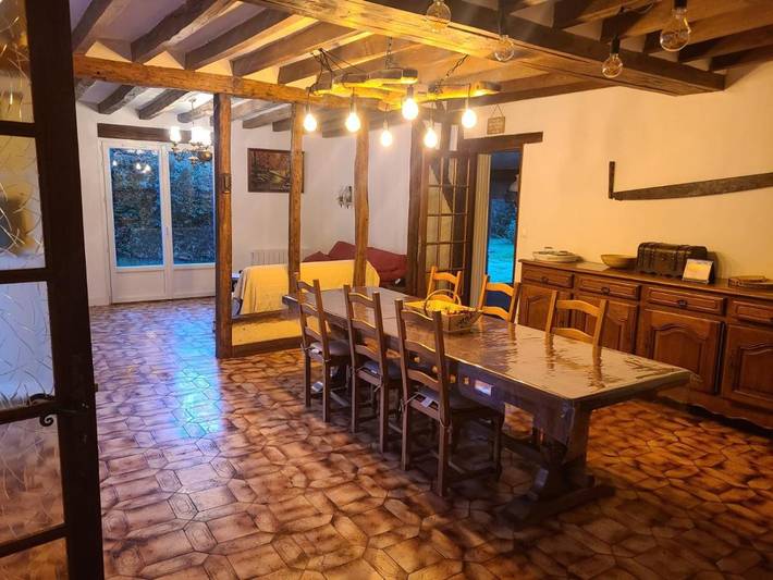 Location de vacances pour 8 personnes, avec jardin, adapté aux familles dans Villeneuve-en-Perseigne - 4