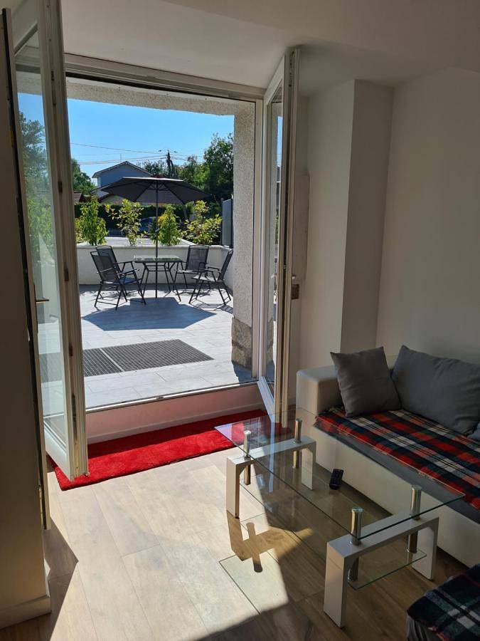 Gîte pour 5 personnes, avec jardin, animaux acceptés à Reignier-Ésery - 2