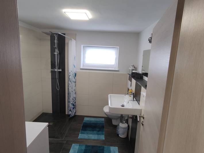 Ganze Wohnung, Gemütliche Ferienwohnung in Vollmarshausen in Lohfelden, Hessisches Bergland