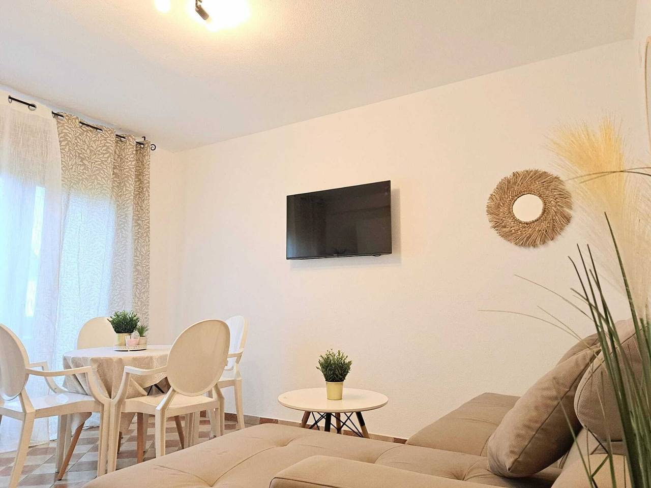 Ganze Wohnung, Apartments Villa Mavi-Two Bedroom Apartment First Floor A2 in Karlovac und Umgebung