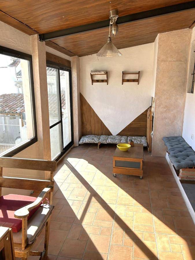 Location de vacances pour 23 personnes, avec vue ainsi que balcon et piscine dans El Colmenar - 2