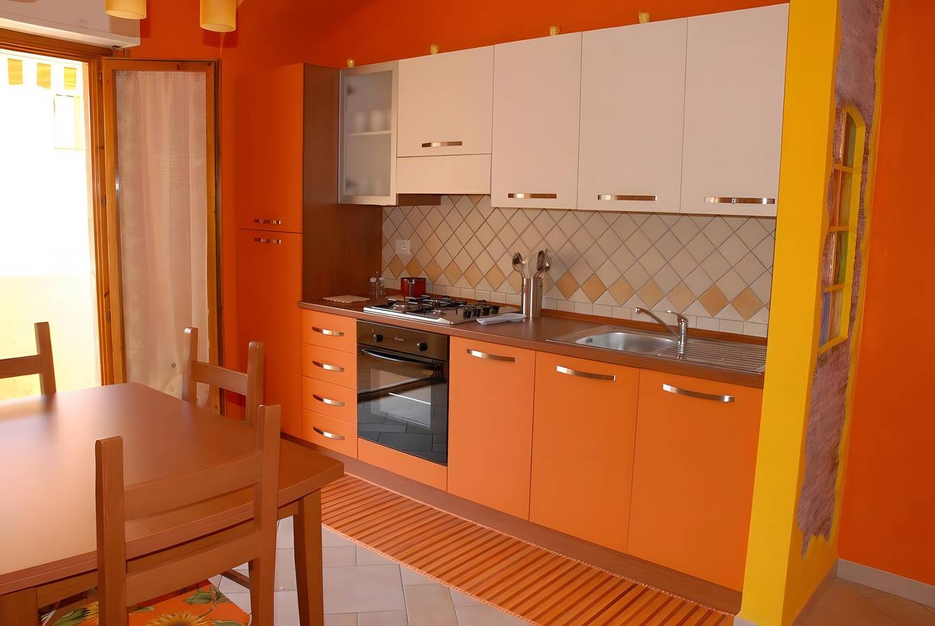 Entire apartment, Apartment 'Arancio' with Private Terrace and Air Conditioning in Parco Nazionale dell'Arcipelago di La Maddalena, La Maddalena