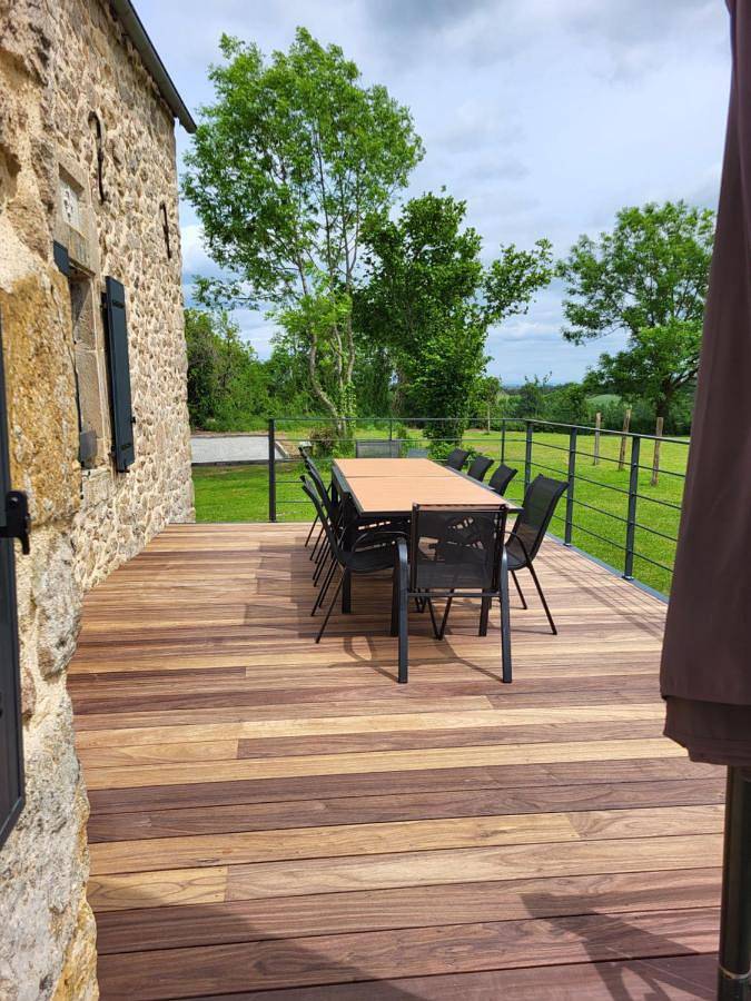 Location de vacances pour 10 personnes, avec vue et jardin à Drulhe - 4