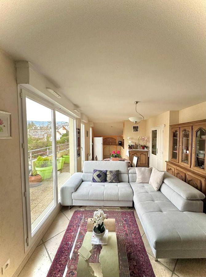 Appartement de vacances pour 3 personnes, avec terrasse et vue