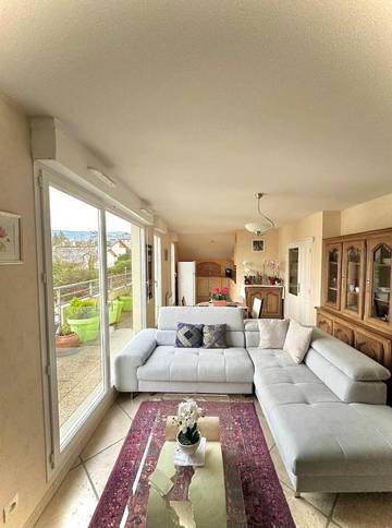 Gîte pour 3 personnes, avec terrasse et vue à Vétraz-Monthoux
