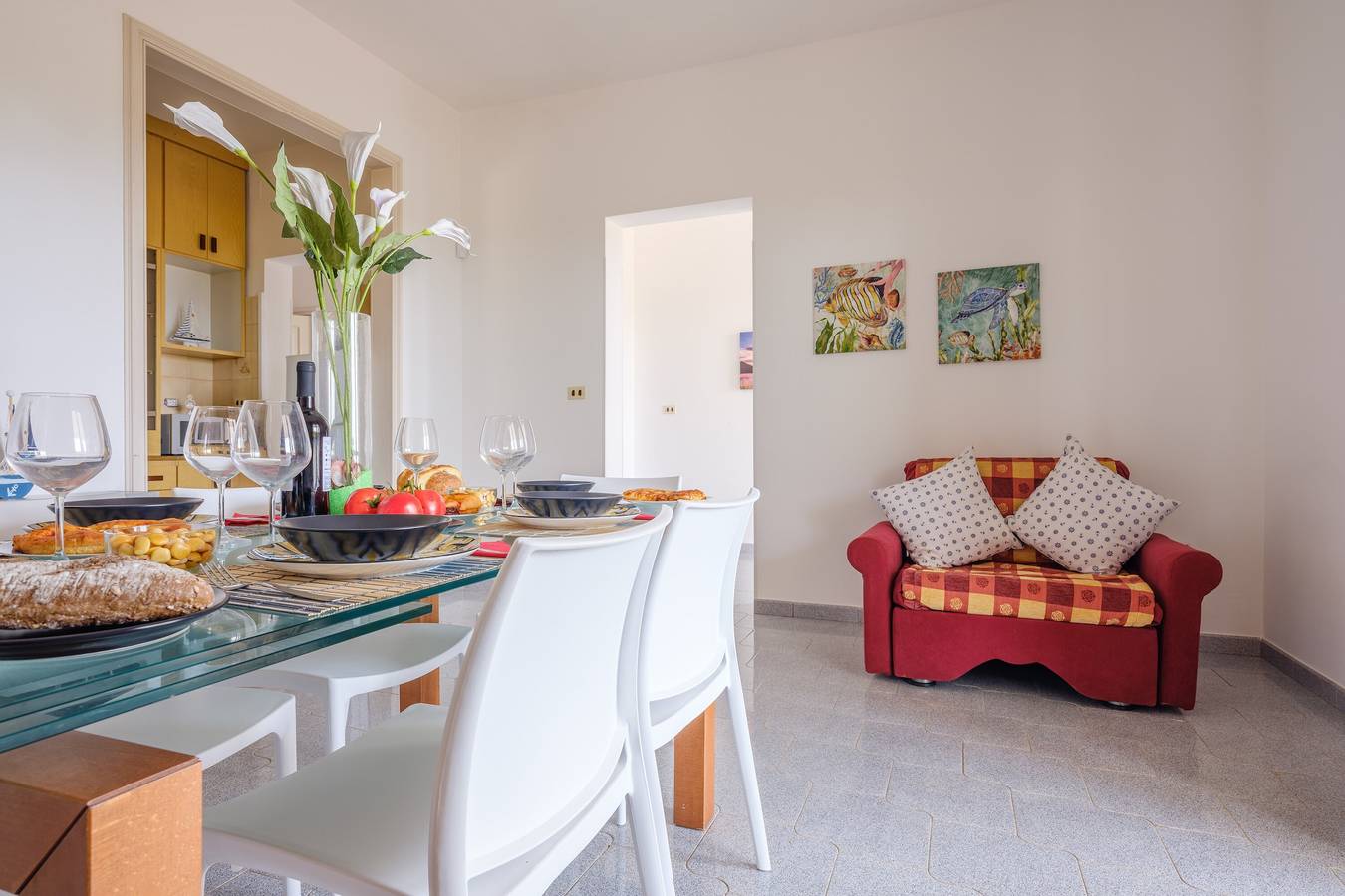 Villa 'Perla Marina Luxury' con vista mare, Wi-Fi e aria condizionata in Porto Cesareo, Golfo di Taranto