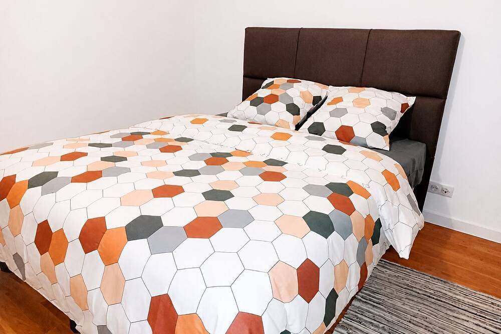 Entire apartment, Elegancia Rueil, 20 min de Paris La Défense, quartier recherché, Lac in Rueil-Malmaison, Hauts-de-Seine