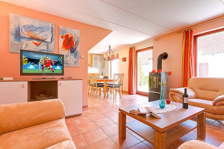 Ferienhaus für 6 Personen, mit Terrasse, mit Haustier in Rechlin - 2