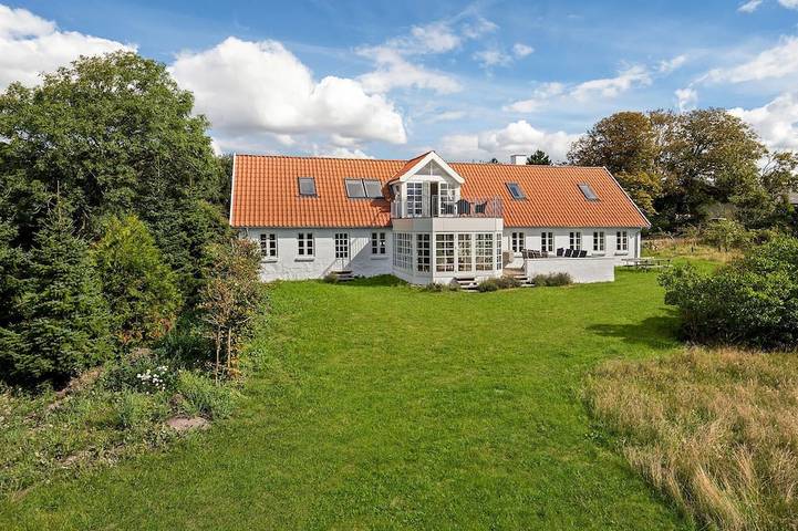 Ferienhaus für 12 Personen, mit Garten und Terrasse