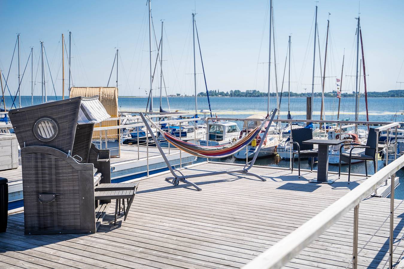 Hausboot Ella- Huus & Meer in Burg auf Fehmarn, Ostholstein
