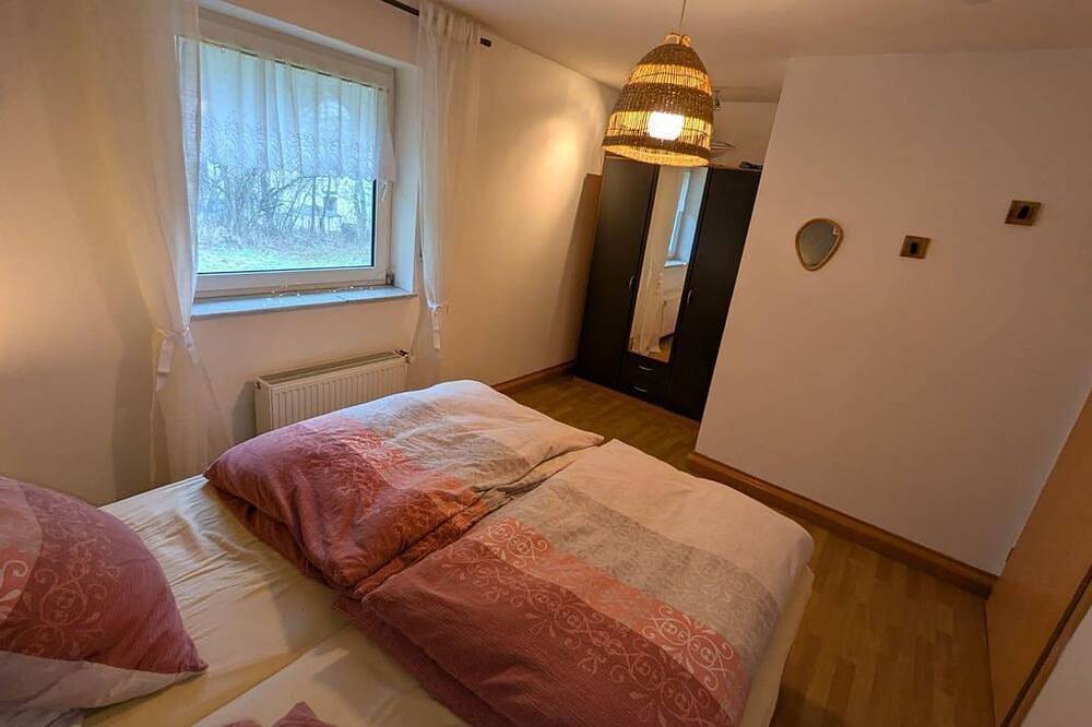 Ferienhaus Forellennest am Waldrand - 6-Bett Ferienhaus, 2x Bad/Wc, 3 in Schutz, Vulkaneifel