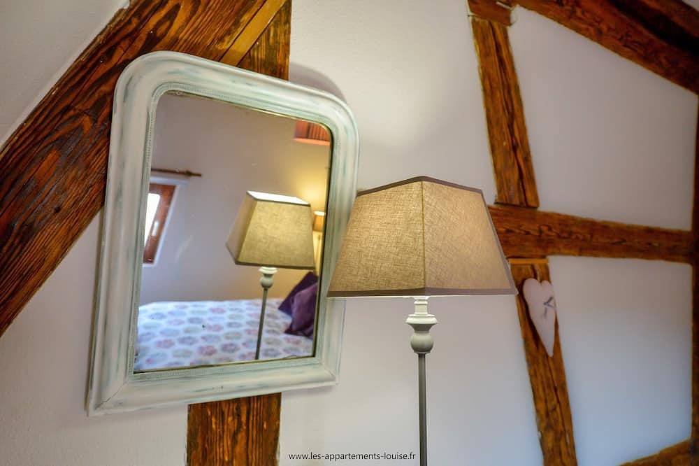 Ganze Wohnung, View over the vines in a completely renovated Alsatian house.  in Riquewihr, Regionaler Naturpark Belchen der Vogesen
