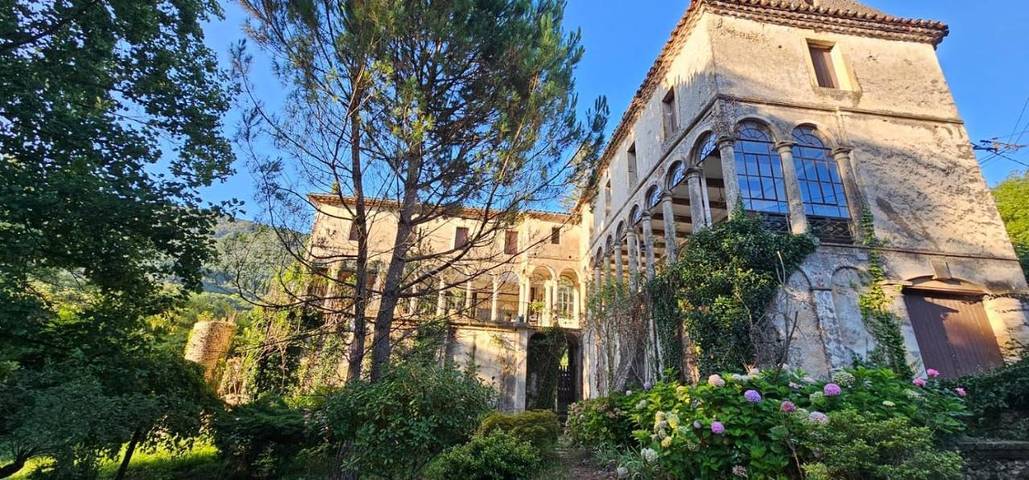 Maison de vacances pour 10 personnes, avec jardin ainsi que piscine et vue, animaux acceptés