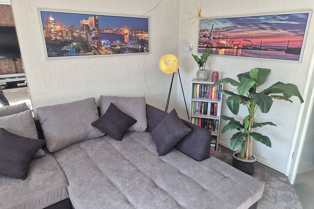 Ganze Wohnung, Ruhige & moderne Oase mit Pool, Outdoor-Whirlpool, Kamin, Wallbox, Klima in Tespe, Landkreis Harburg