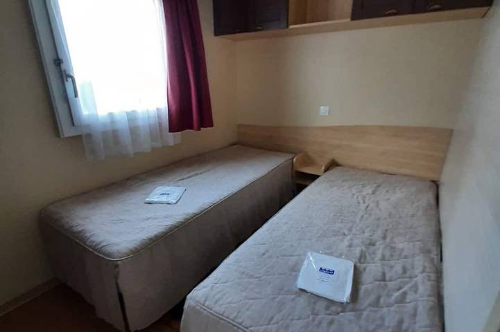 Mobil-Home 3 rooms Louannec-Perros-Guirec - 4/5 People in Louannec, Pink Granite Coast