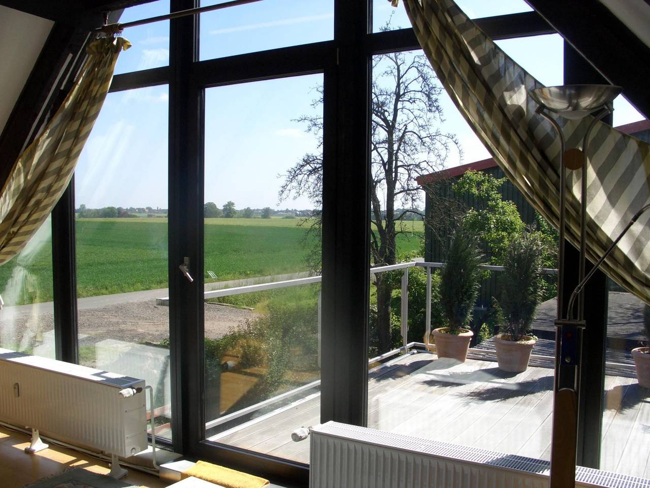 Ganze Wohnung, In Volksdorf mit Großer Terrasse in Meerbeck, Landkreis Schaumburg
