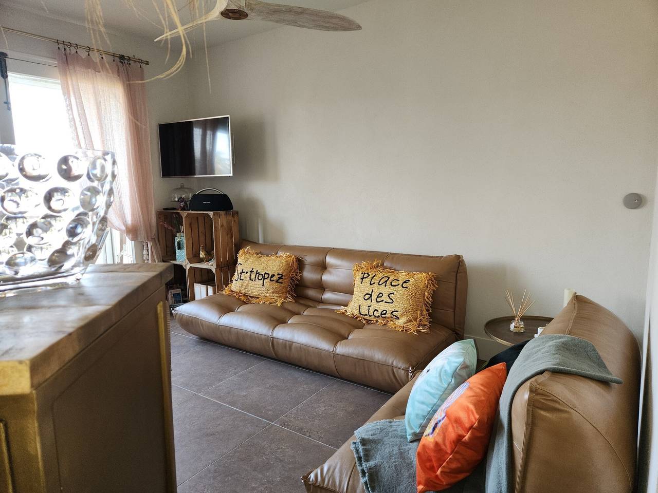 Entire apartment, Apartment "Le Topaze" with Sea View, Balcony & Wi-Fi in Port Grimaud, Grimaud