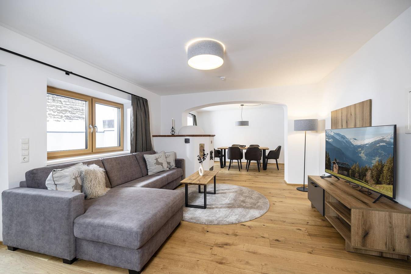 Geheel vakantieappartement, Appartement, toilet en bad/douche gescheiden, goed als nieuw in Söll, Kaisergebirge