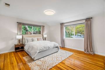 Vacation Rental for 10 Guests in Palo Alto, Silicon Valley, Picture 2