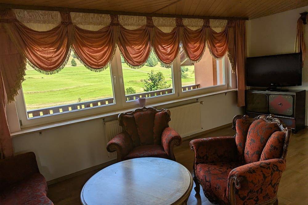 Ganze Wohnung, Ferienwohnung/App. für 5 Gäste mit 75m² in Schopfheim in Schopfheim, Südschwarzwald
