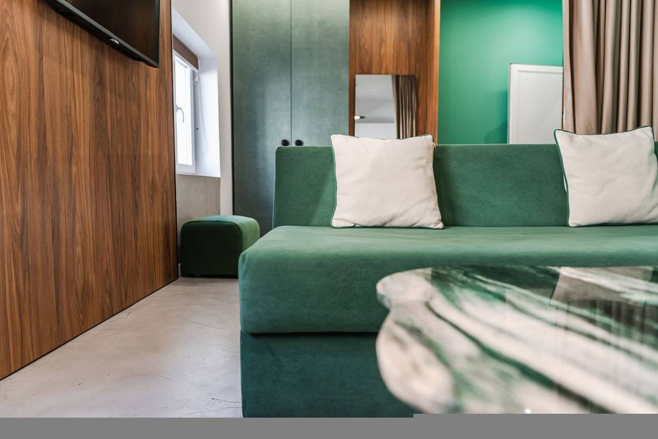 Ganze Wohnung, Warm Corner Studio | Central Comfort in Tiranë, Albanien