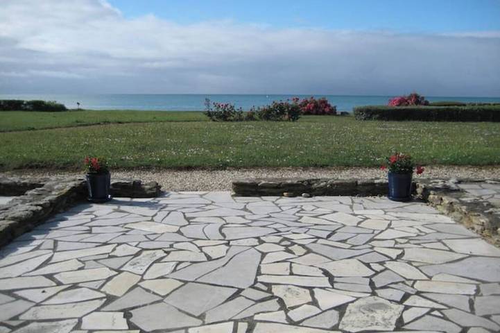 Gîte pour 2 personnes, avec terrasse, animaux acceptés dans Port de Saint-Jacques - 4