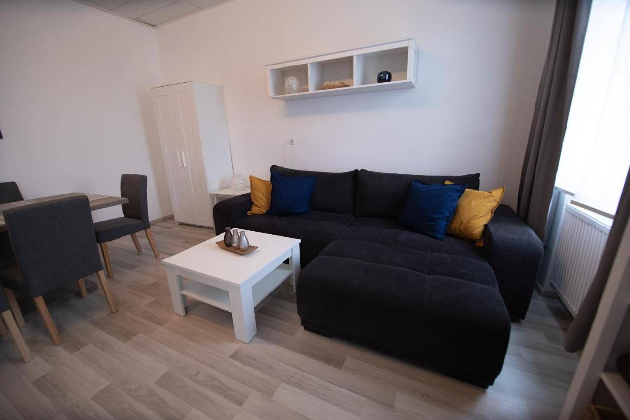 Two-Bedroom House in Retzbach (Weinviertel), Hollabrunn