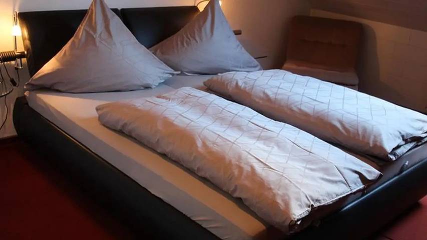 Ferienwohnung für 2 Personen, mit Balkon in Bad Bergzabern - 3