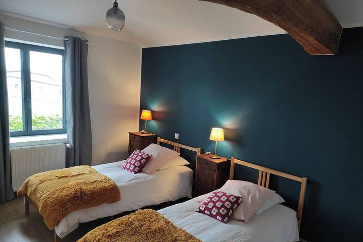 Location de vacances pour 6 personnes dans Cruzilles-lès-Mépillat - 2