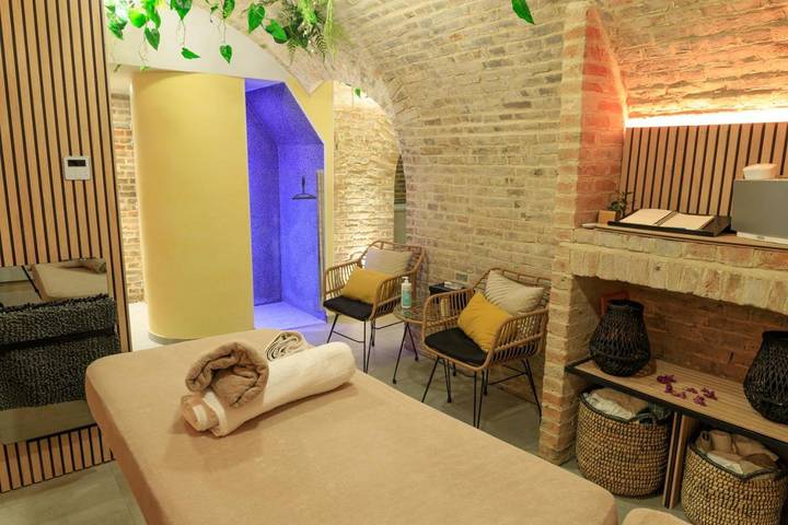 Chambre d’hôte pour 2 personnes, avec jacuzzi ainsi que jardin et piscine dans la Somme - 4