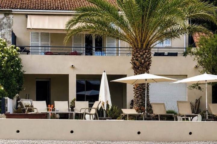 Gîte pour 6 personnes, avec Terrasse dans Plage De La Marine De Meria