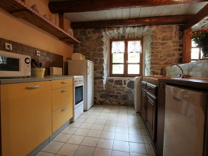 Gîte pour 6 personnes, avec jardin, animaux acceptés à Saint-Front - 4
